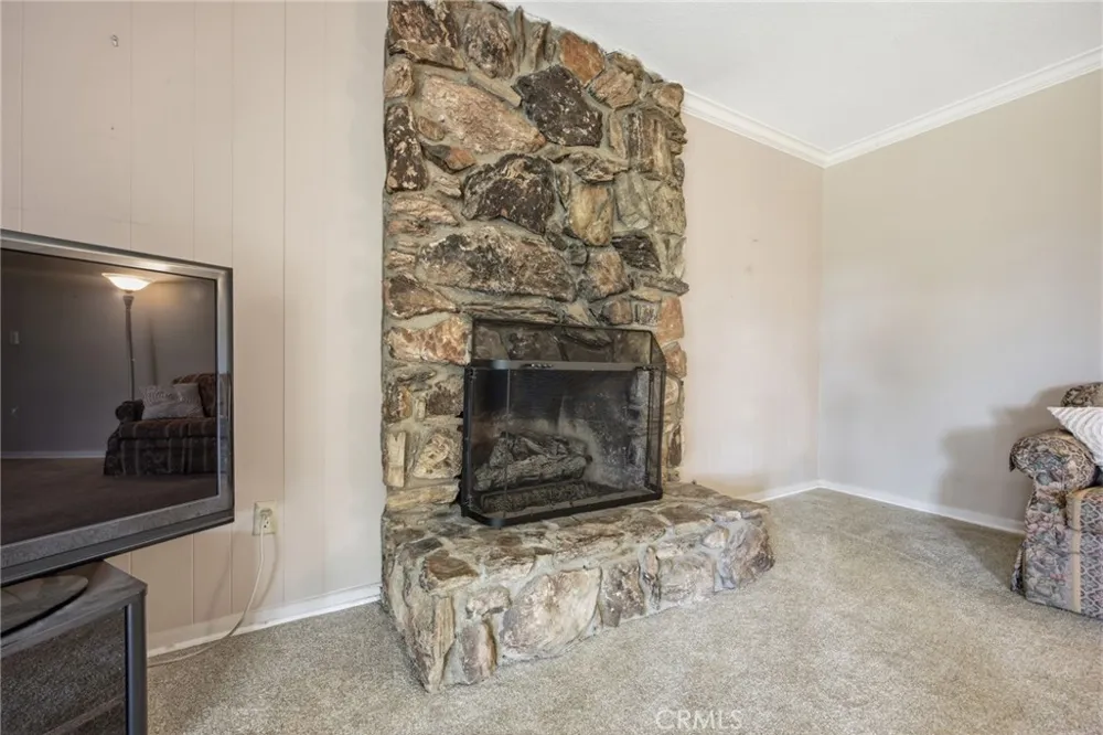 610 Ridgefield Claremont, CA 91711