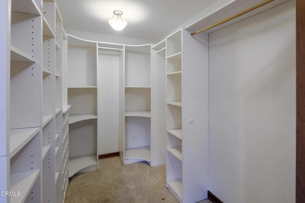 411 E Yucca Street Oxnard, CA 93033