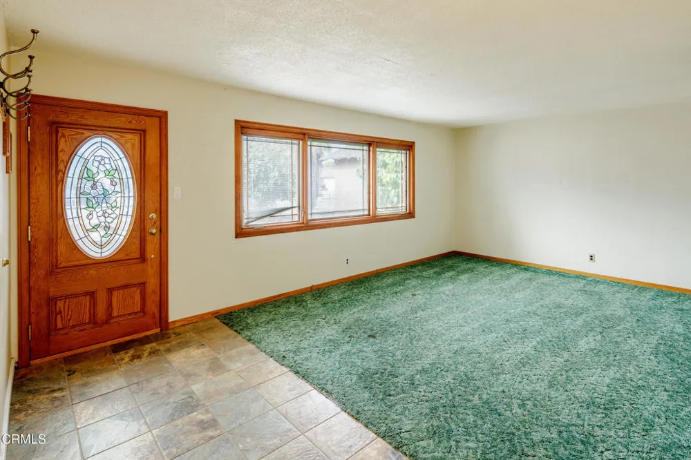411 E Yucca Street Oxnard, CA 93033