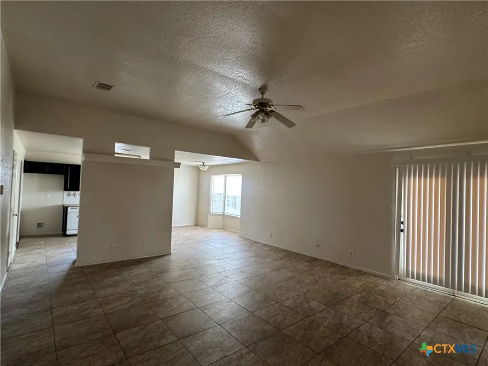4411 Lonesome Dove Drive Killeen, TX 76549
