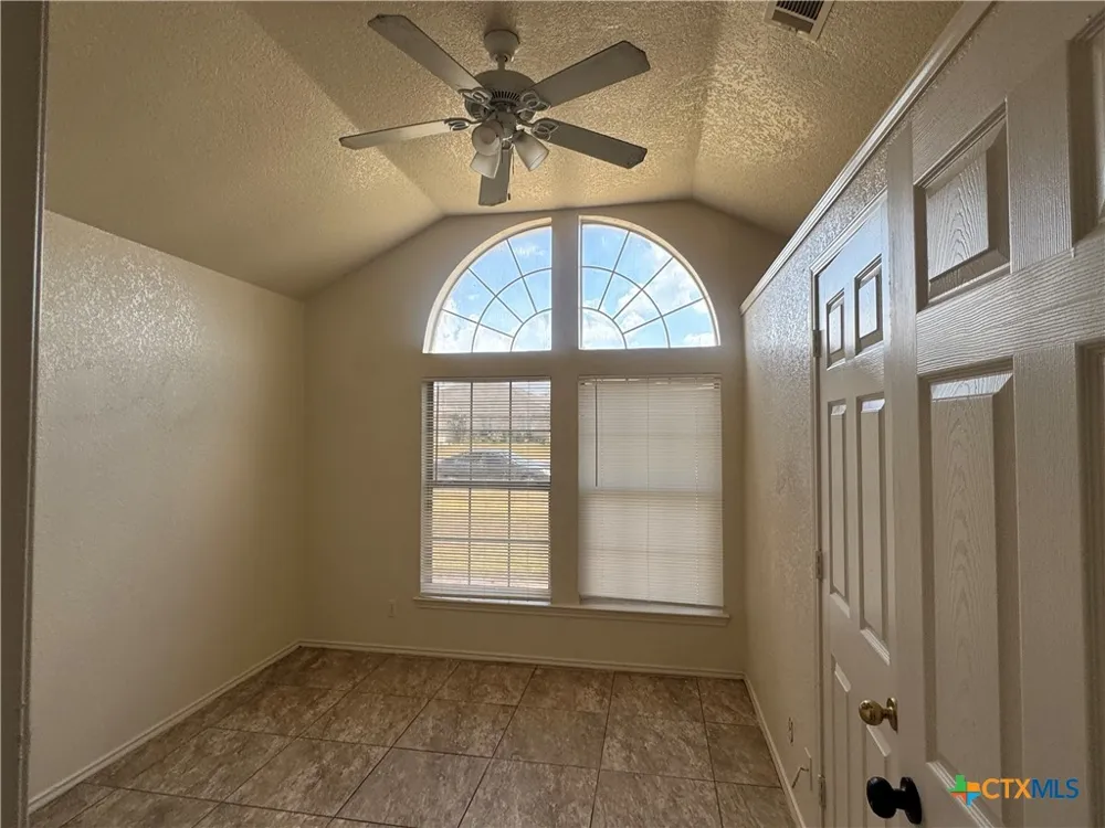 4411 Lonesome Dove Drive Killeen, TX 76549