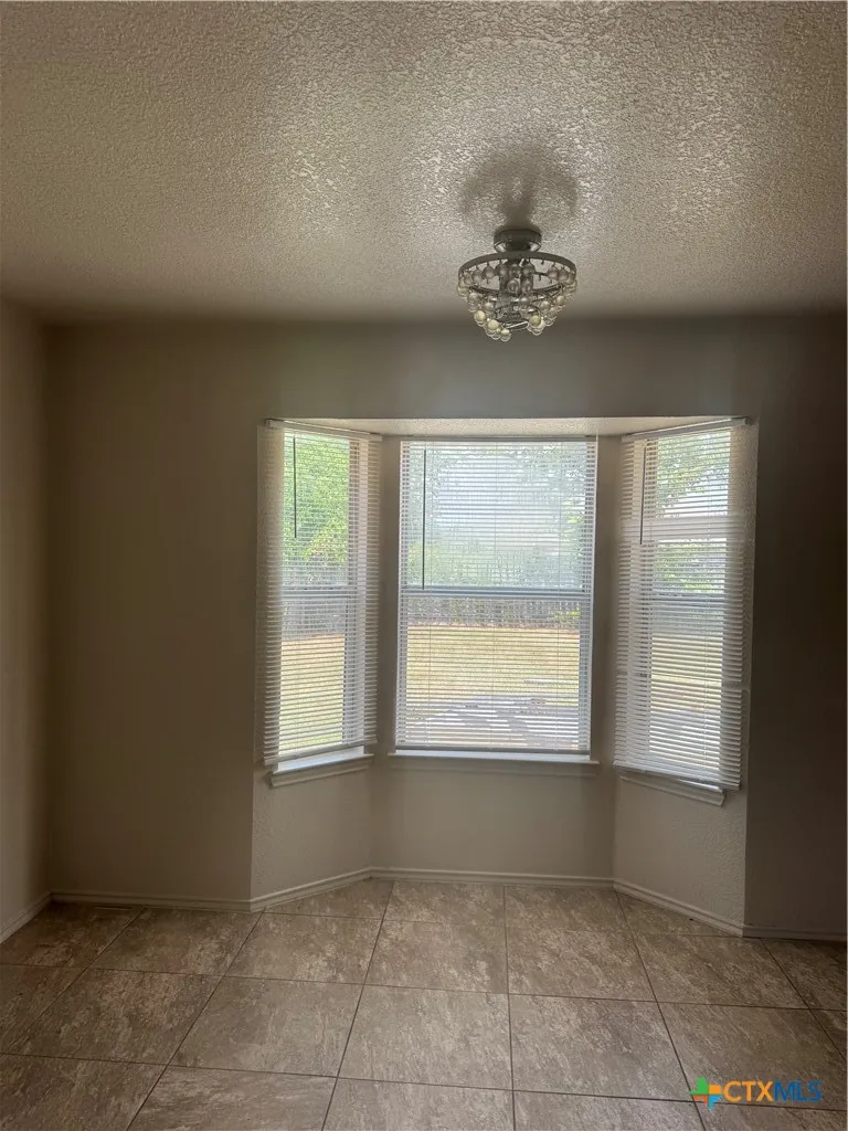 4411 Lonesome Dove Drive Killeen, TX 76549