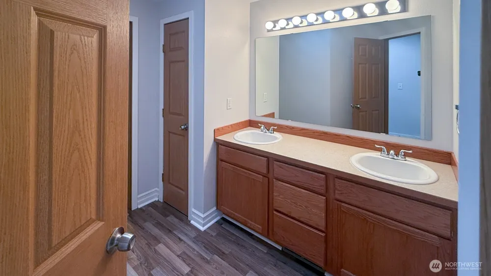 117 Chinook Lane Onalaska, WA 98570
