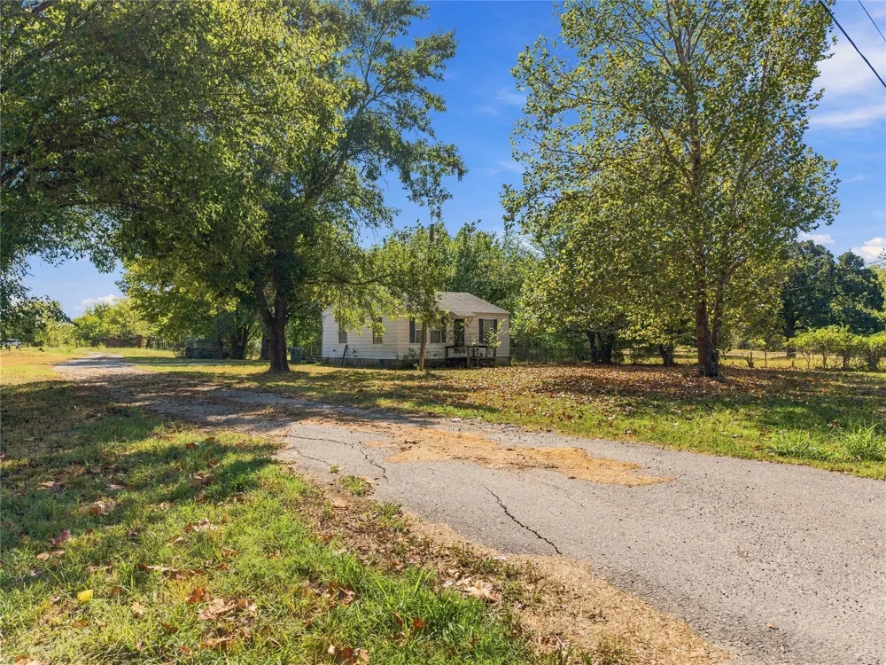 12817 Peoria Avenue Skiatook, OK 74070