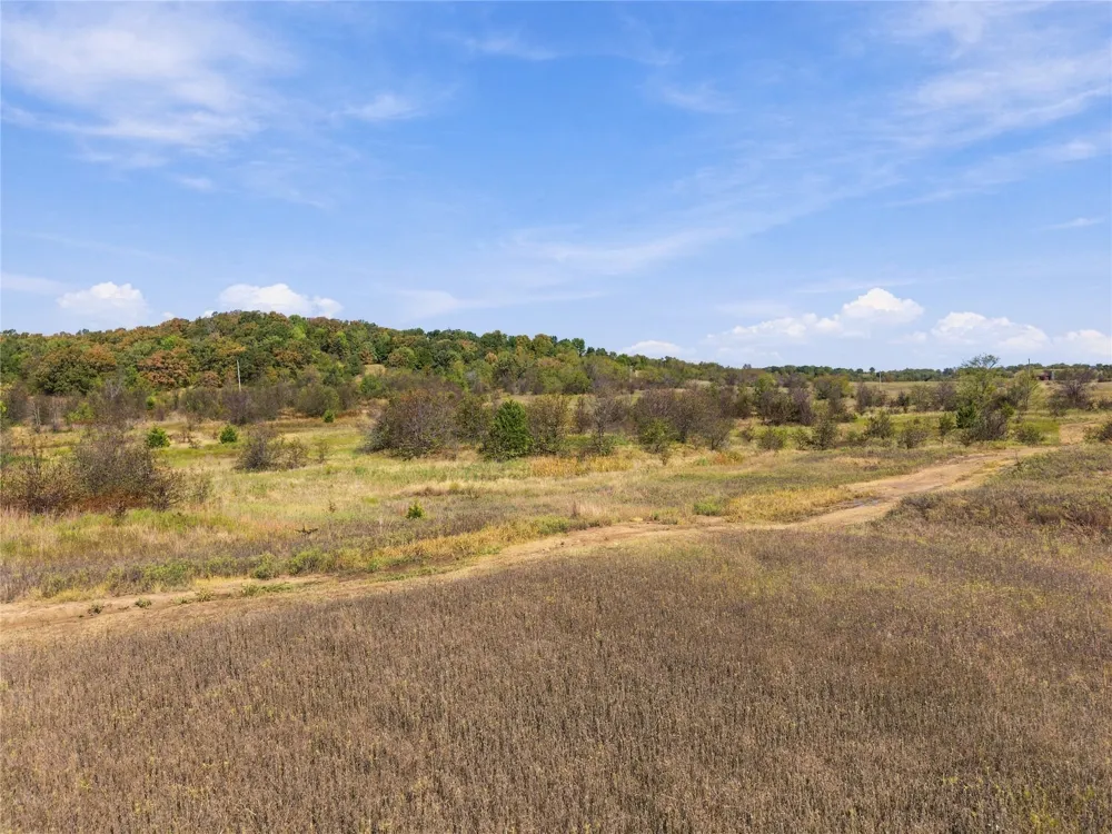 12817 Peoria Avenue Skiatook, OK 74070