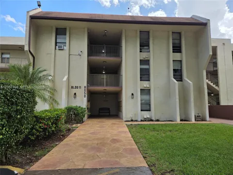 8050 W Mcnab Rd #310