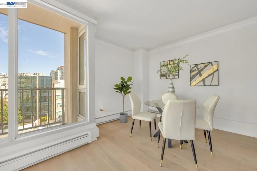1200 Gough St #3A San Francisco, CA 94109