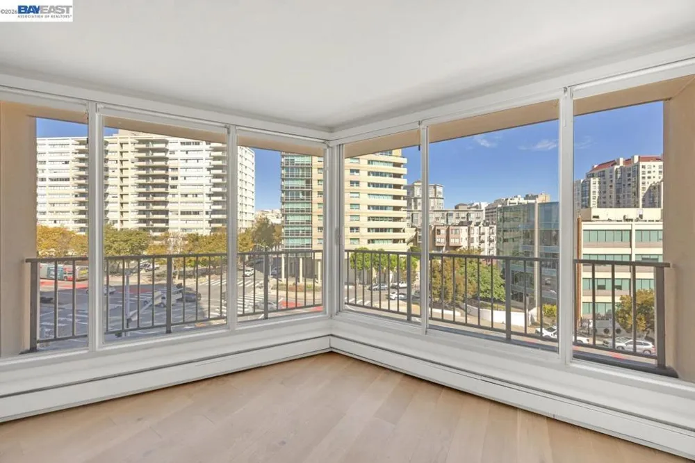 1200 Gough St #3A San Francisco, CA 94109
