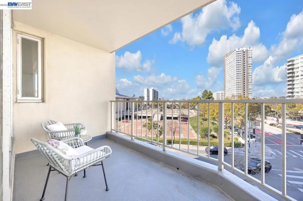 1200 Gough St #3A San Francisco, CA 94109