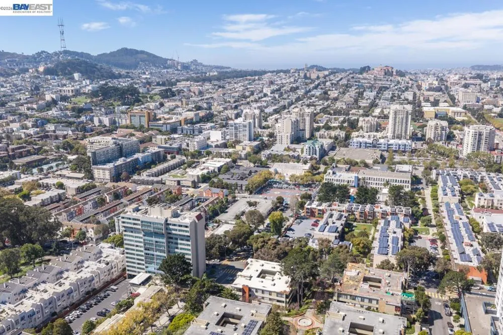 1200 Gough St #3A San Francisco, CA 94109