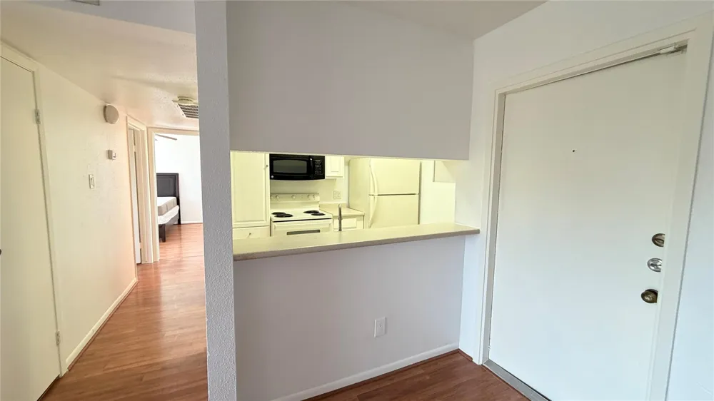 3075 Walnut Bend Lane #36 Houston, TX 77042