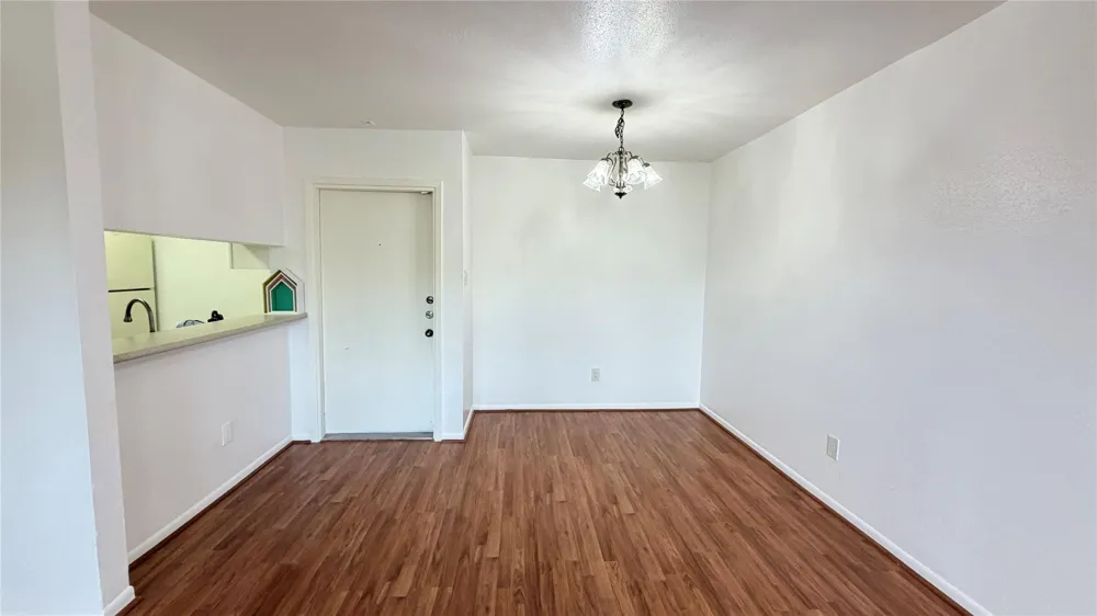 3075 Walnut Bend Lane #36 Houston, TX 77042