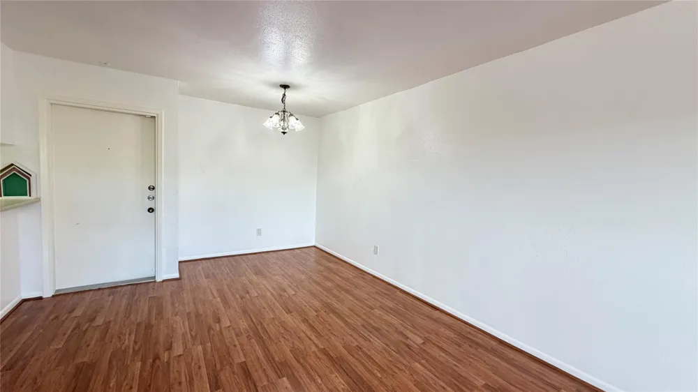 3075 Walnut Bend Lane #36 Houston, TX 77042