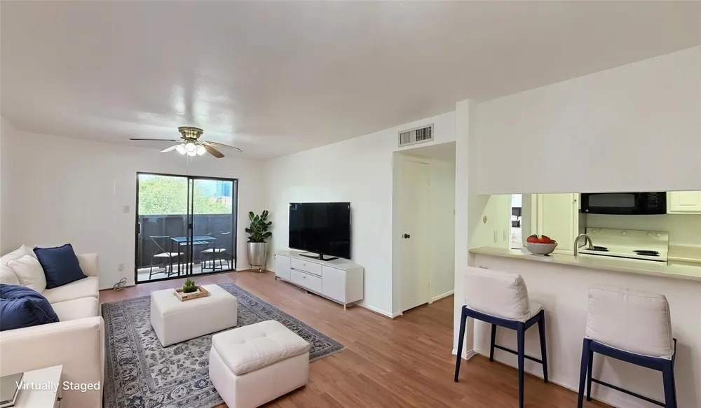 3075 Walnut Bend Lane #36 Houston, TX 77042