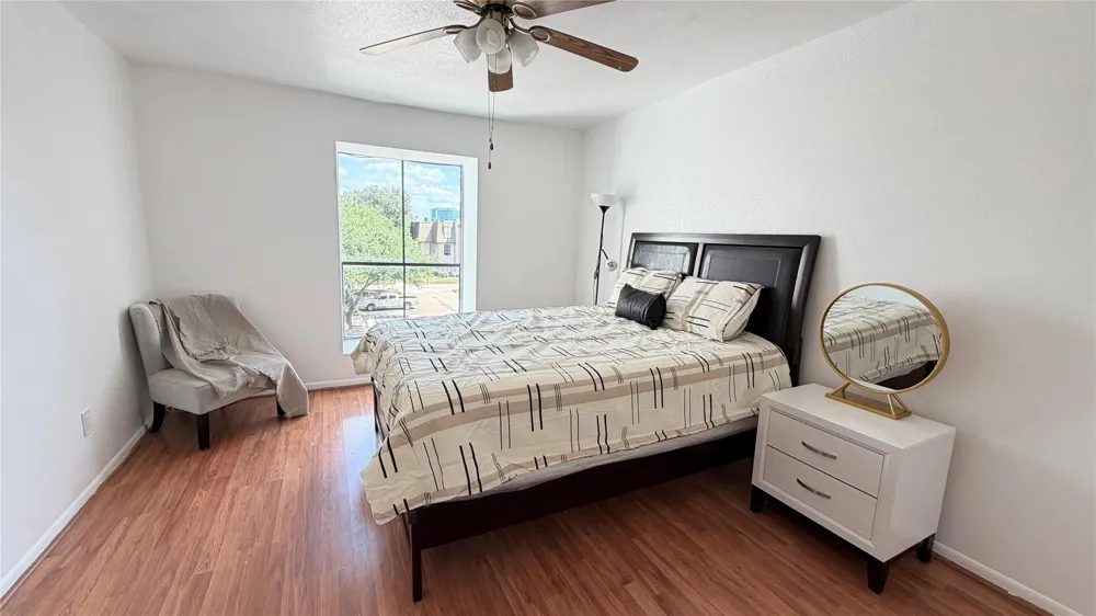 3075 Walnut Bend Lane #36 Houston, TX 77042