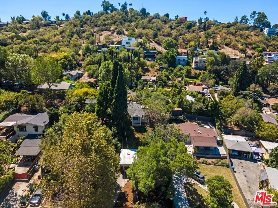 1812 Wollam Street Los Angeles, CA 90065
