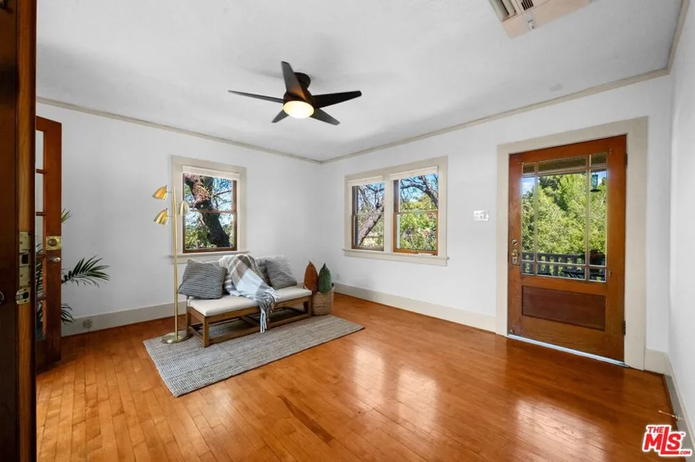 1812 Wollam Street Los Angeles, CA 90065