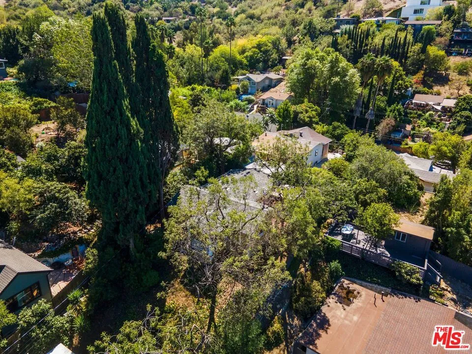1812 Wollam Street Los Angeles, CA 90065