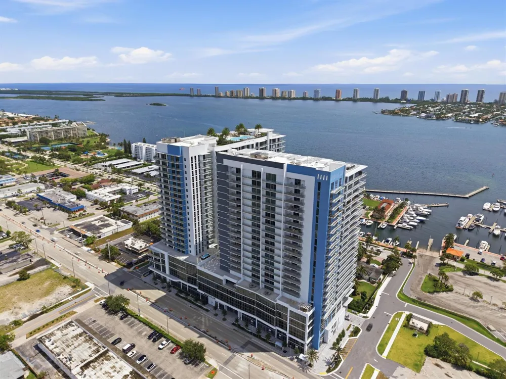 220 Lake Shore Drive #1407 Lake Park, FL 33403