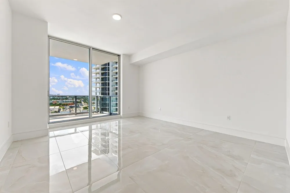220 Lake Shore Drive #1407 Lake Park, FL 33403