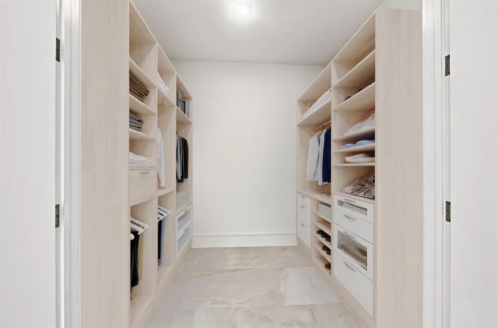220 Lake Shore Drive #1407 Lake Park, FL 33403
