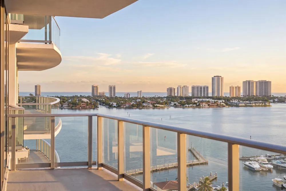 220 Lake Shore Drive #1407 Lake Park, FL 33403