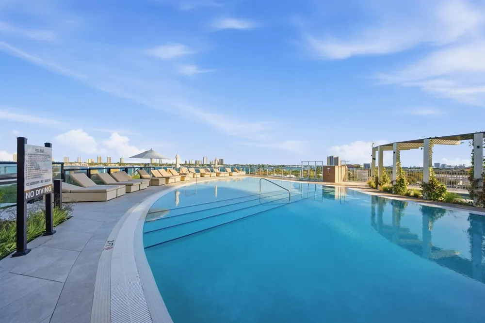 220 Lake Shore Drive #1407 Lake Park, FL 33403