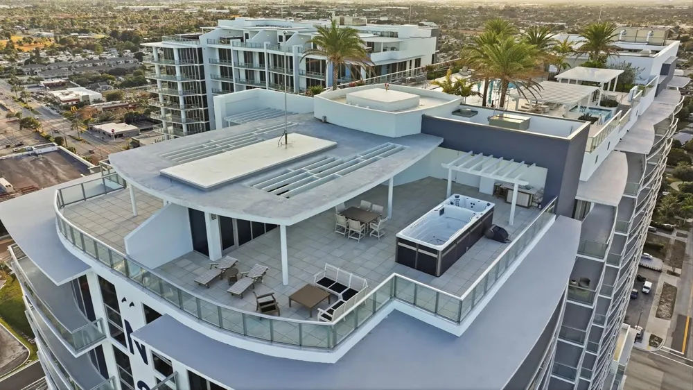 220 Lake Shore Drive #1407 Lake Park, FL 33403