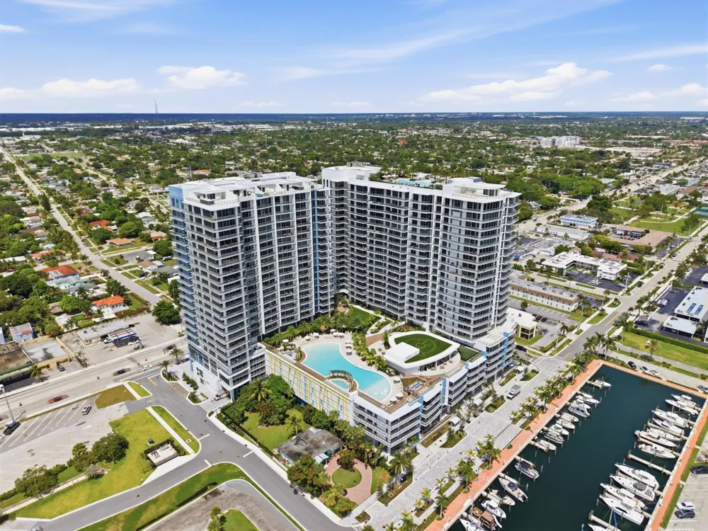 220 Lake Shore Drive #1407 Lake Park, FL 33403