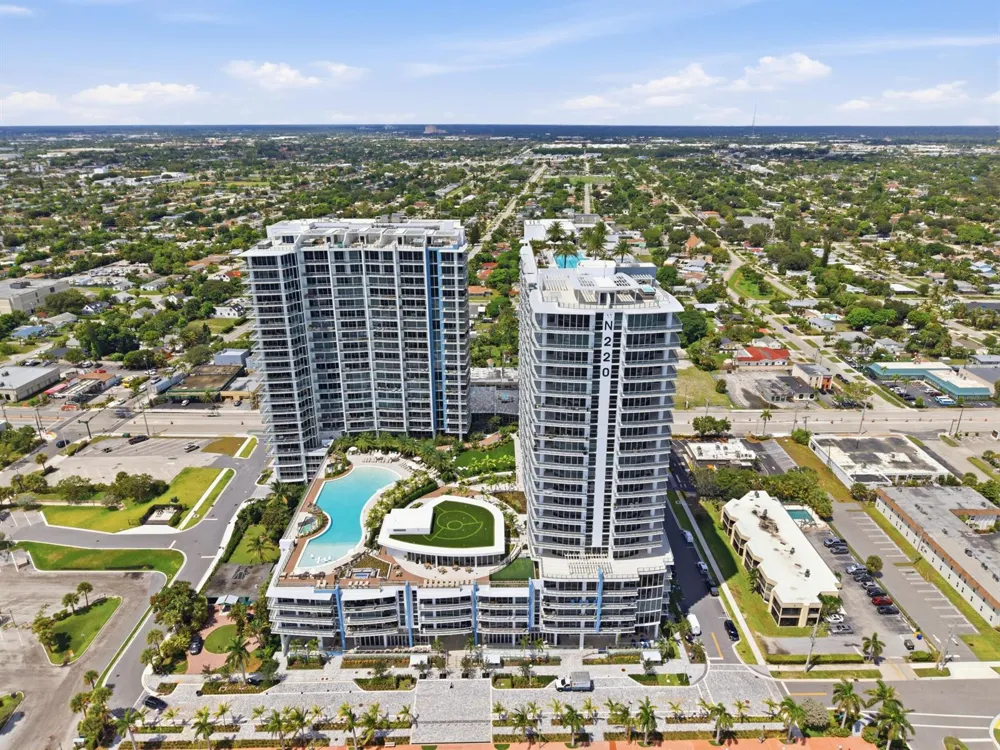 220 Lake Shore Drive #1407 Lake Park, FL 33403
