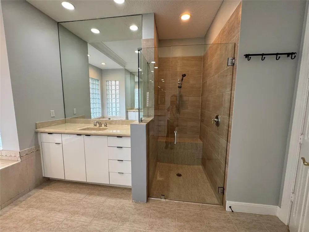 11165 Whitehawk Street Plantation, FL 33324