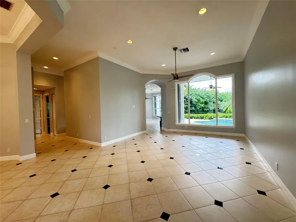 11165 Whitehawk Street Plantation, FL 33324