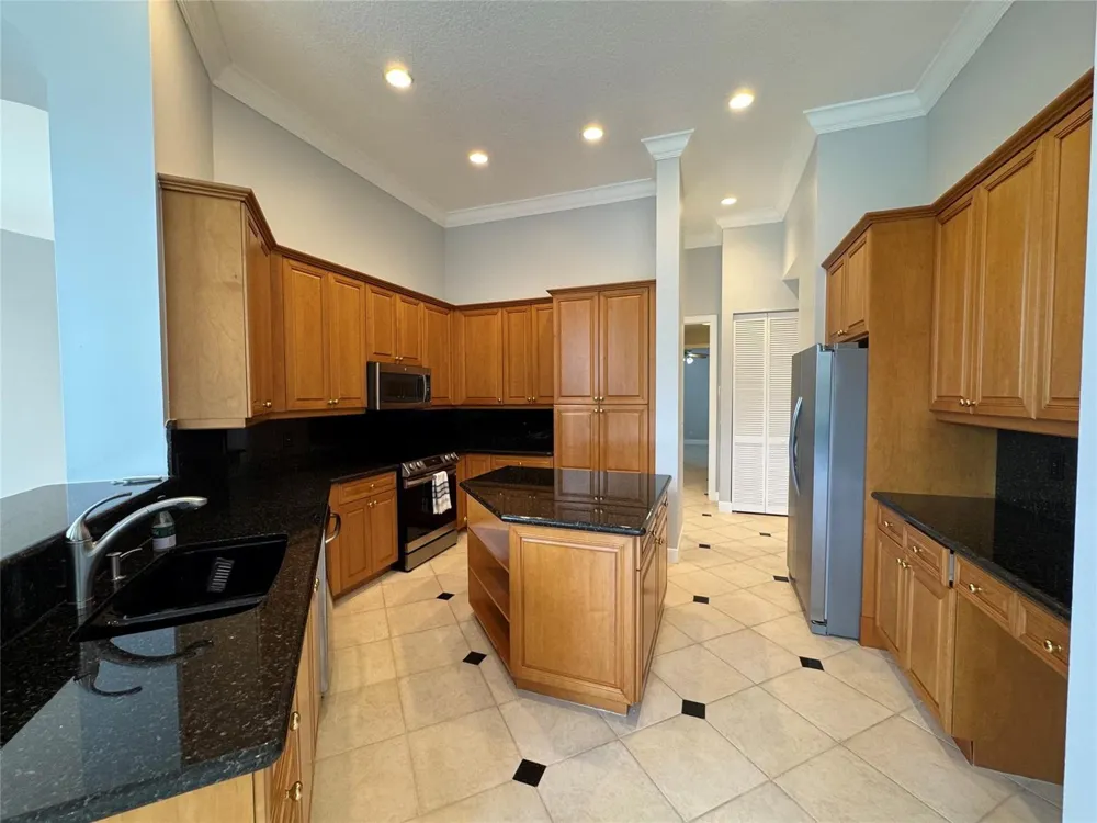 11165 Whitehawk Street Plantation, FL 33324