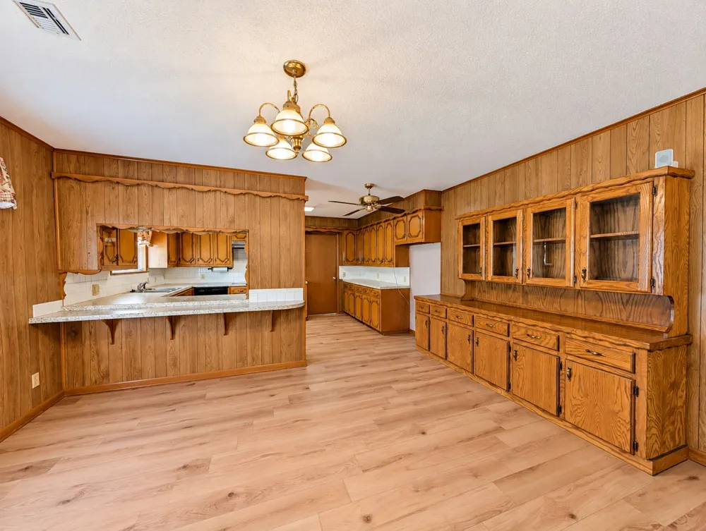 28897 E 141st Street S Coweta, OK 74429