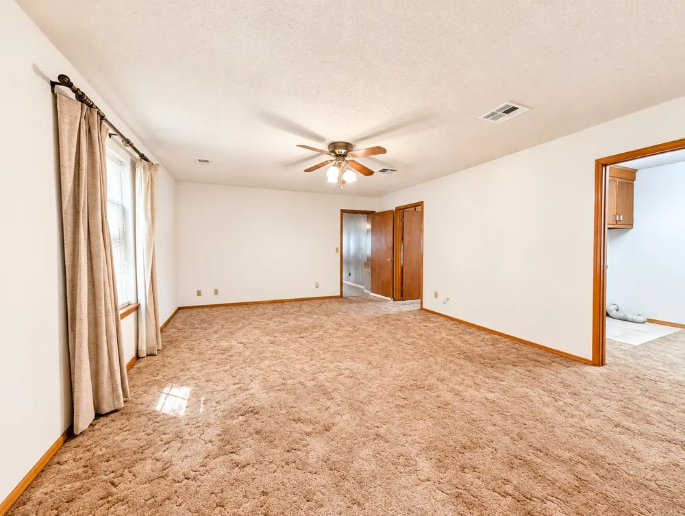 28897 E 141st Street S Coweta, OK 74429
