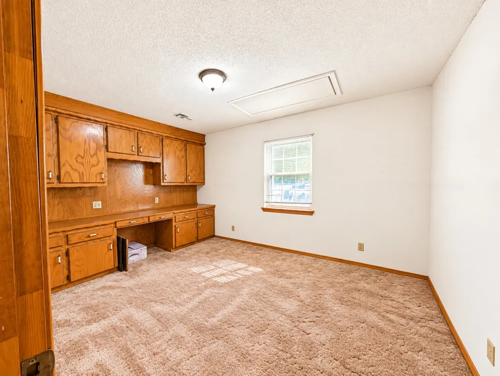 28897 E 141st Street S Coweta, OK 74429