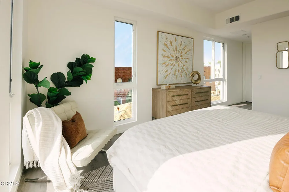 124 W Colorado Street #504 Glendale, CA 91204