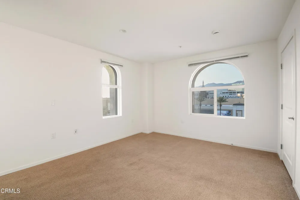 124 W Colorado Street #504 Glendale, CA 91204