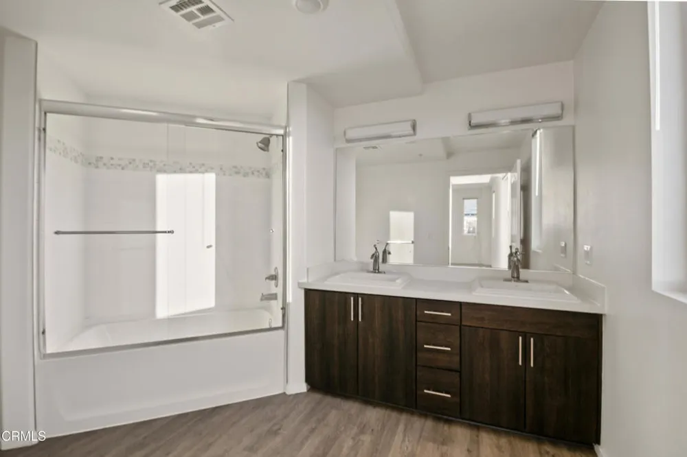 124 W Colorado Street #504 Glendale, CA 91204