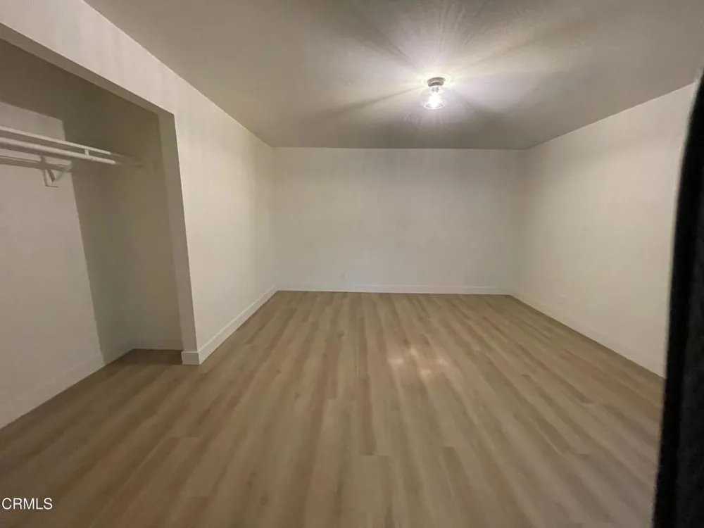715 Encino Place Santa Paula, CA 93060