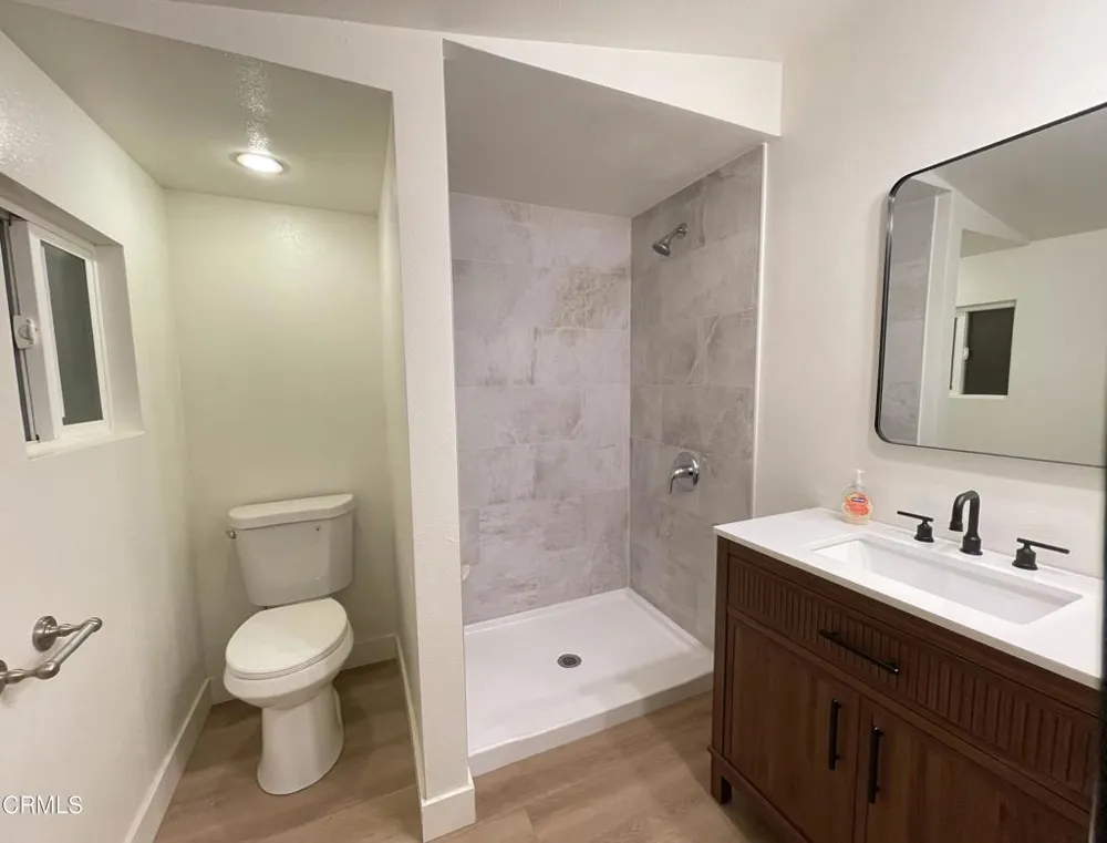 715 Encino Place Santa Paula, CA 93060