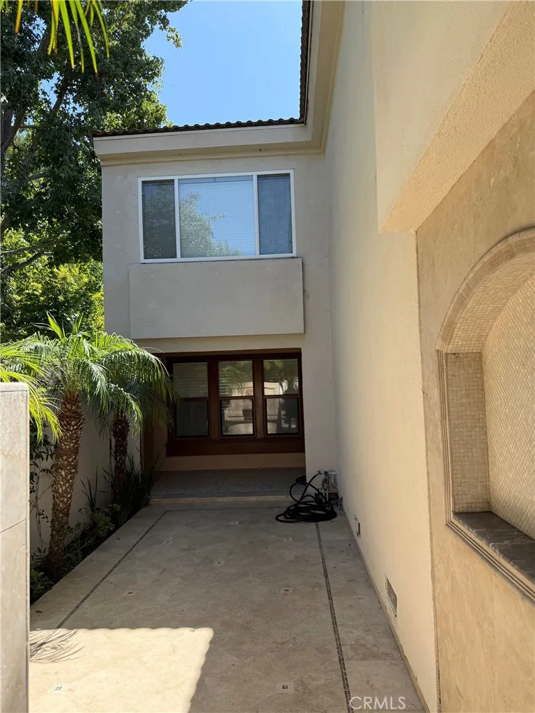 9 Mandrake Irvine, CA 92612