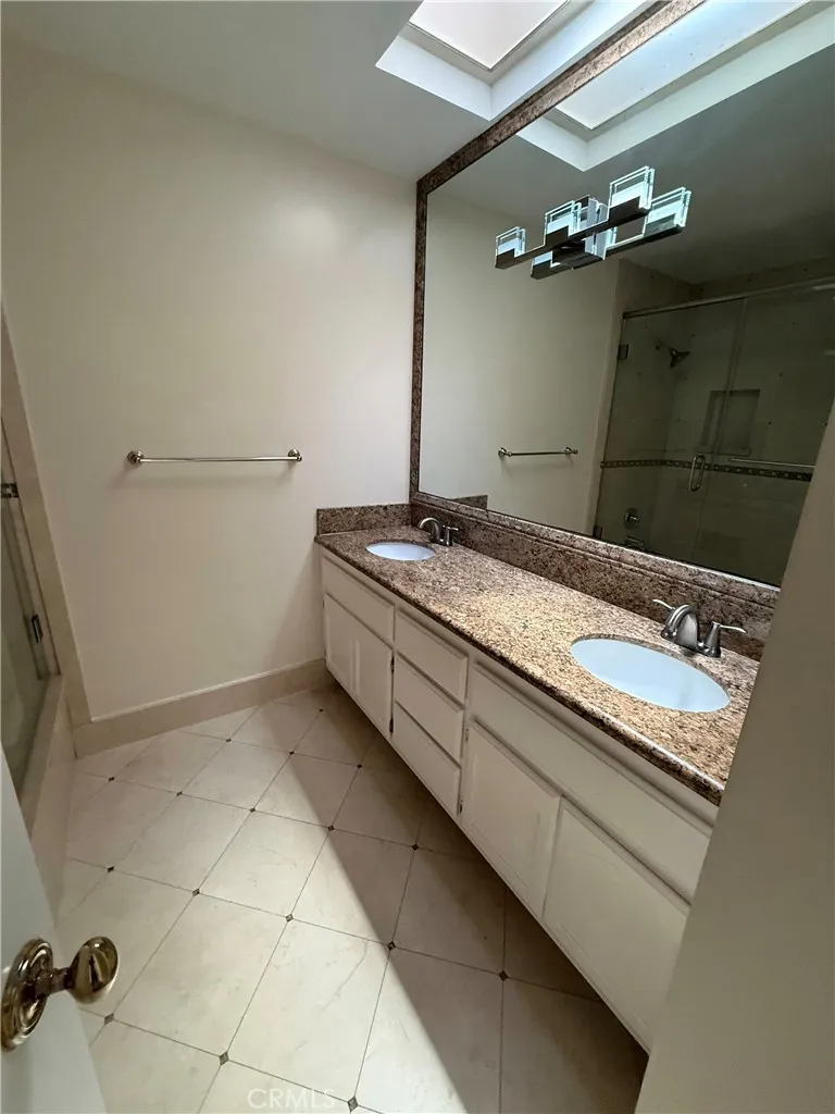 9 Mandrake Irvine, CA 92612