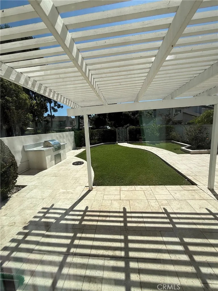 9 Mandrake Irvine, CA 92612