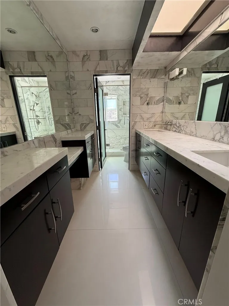 9 Mandrake Irvine, CA 92612