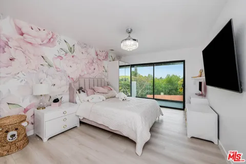 4961 Marmol Drive