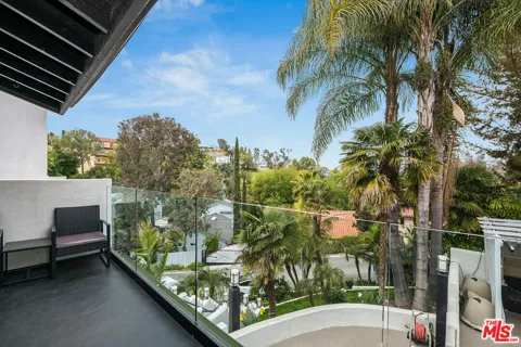 4961 Marmol Drive