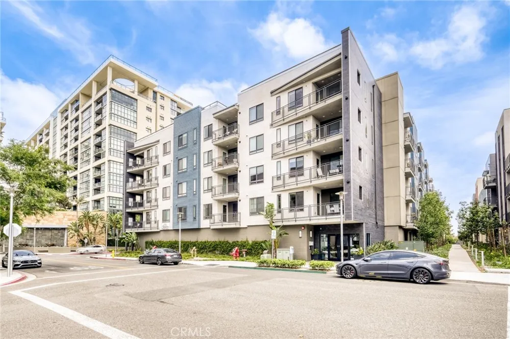 1226 Nolita Irvine, CA 92612