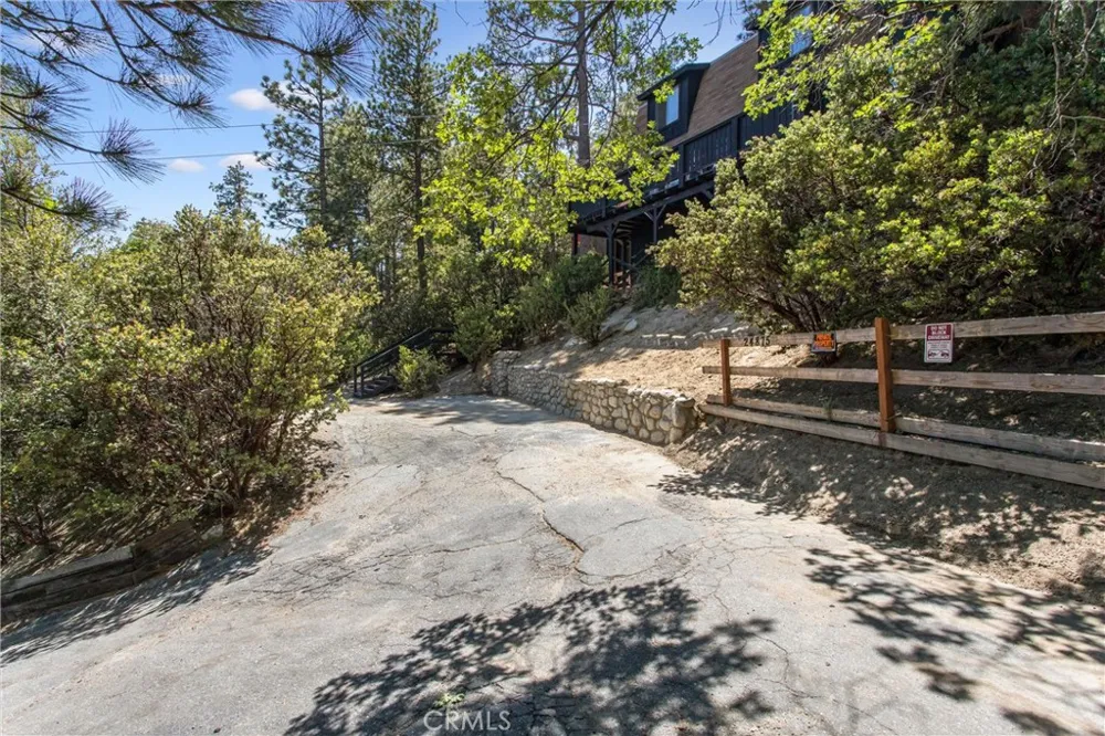24875 Marion Ridge Drive Idyllwild, CA 92549