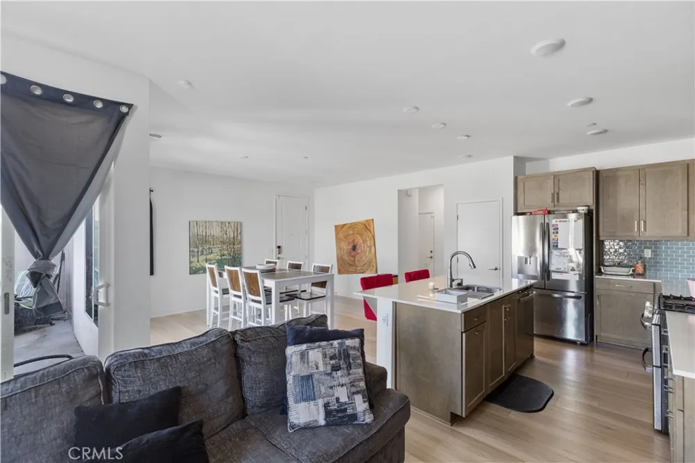 35238 Blossom Fallbrook, CA 92028
